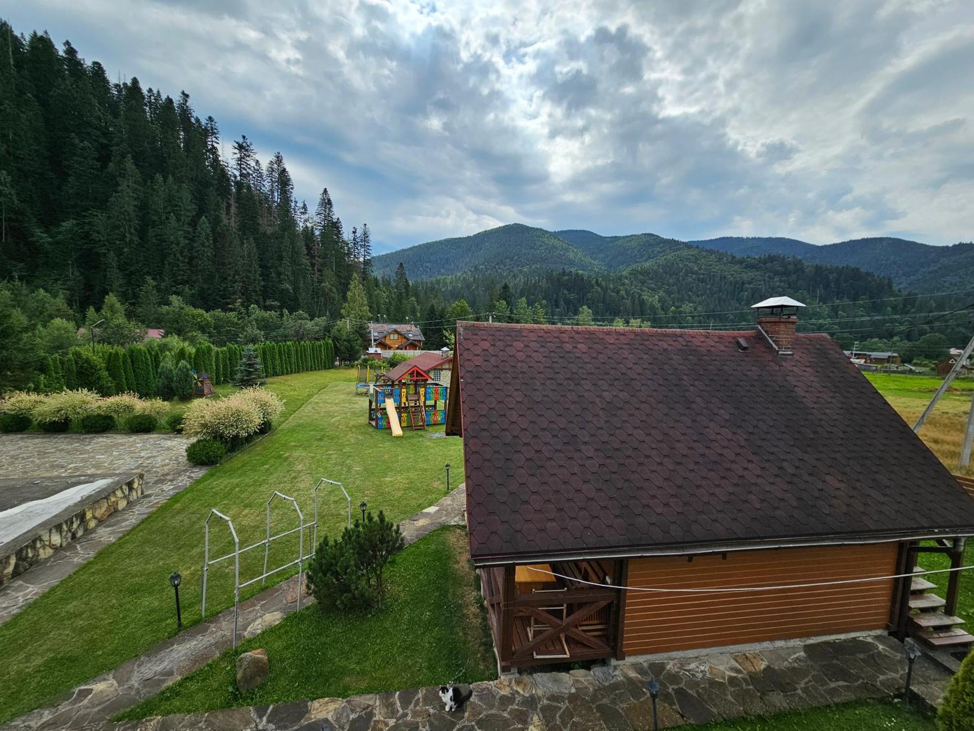 Guesthouse Kolo Druziv Tatariv Exterior foto