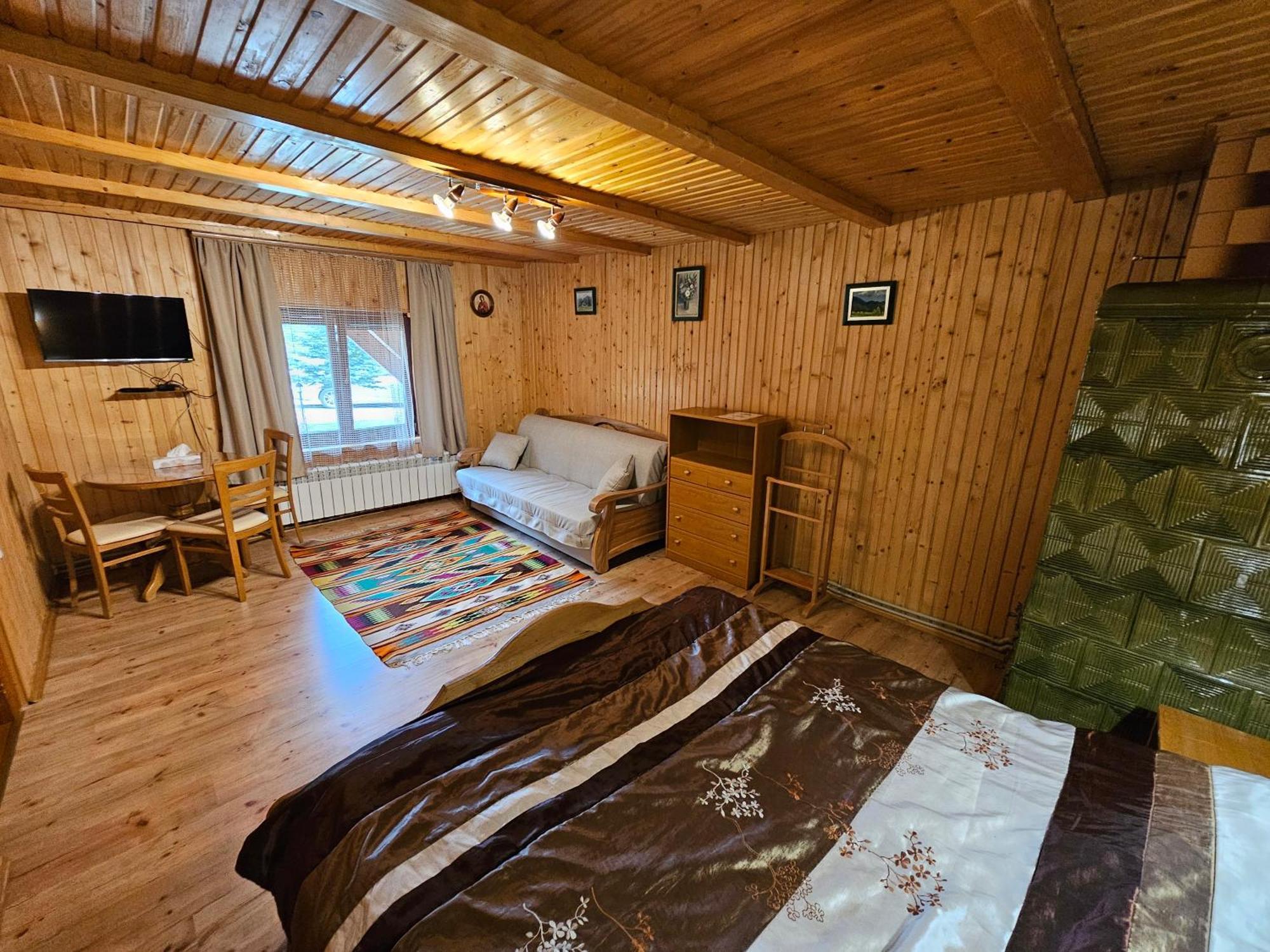 Guesthouse Kolo Druziv Tatariv Exterior foto