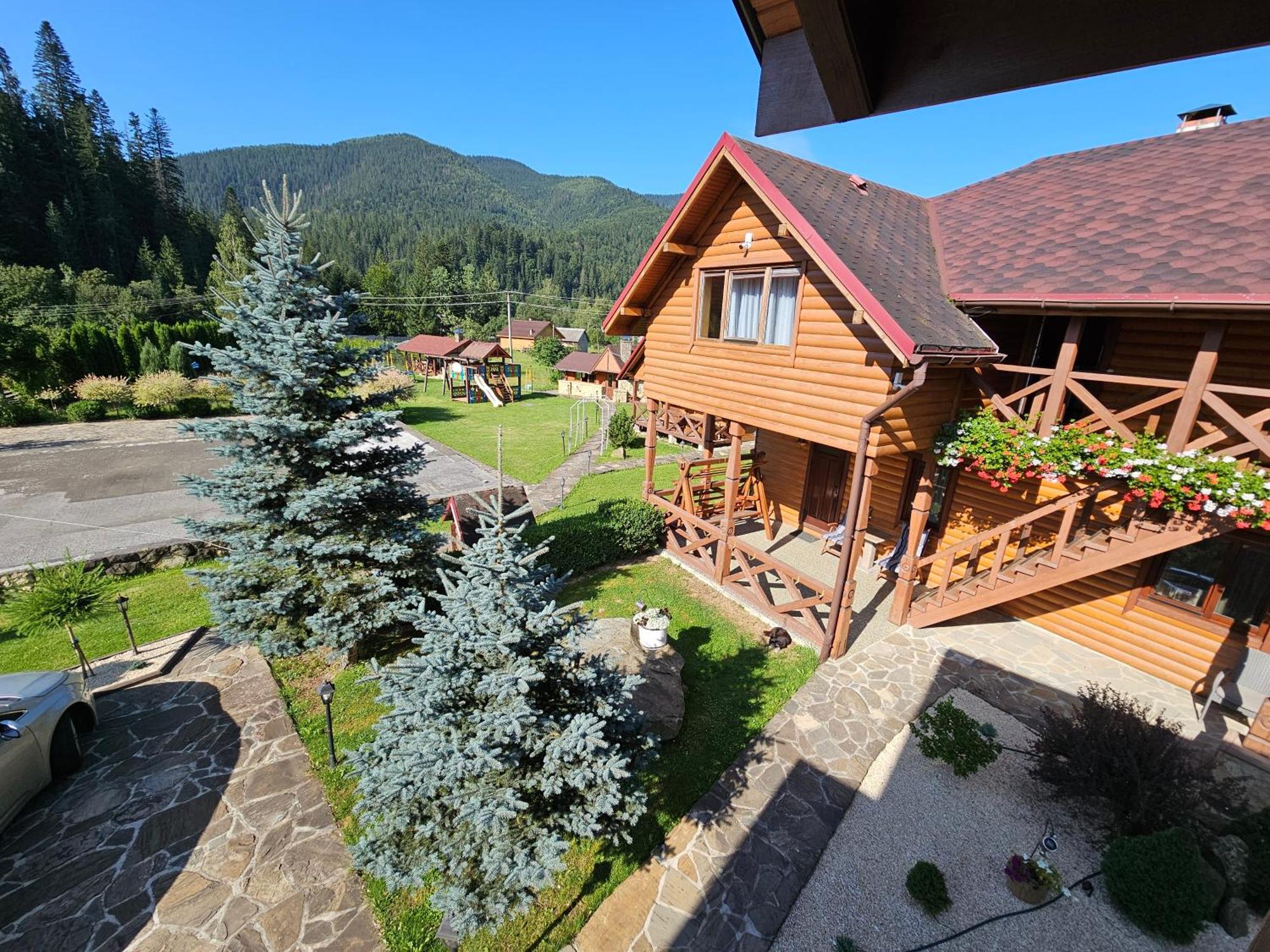 Guesthouse Kolo Druziv Tatariv Exterior foto