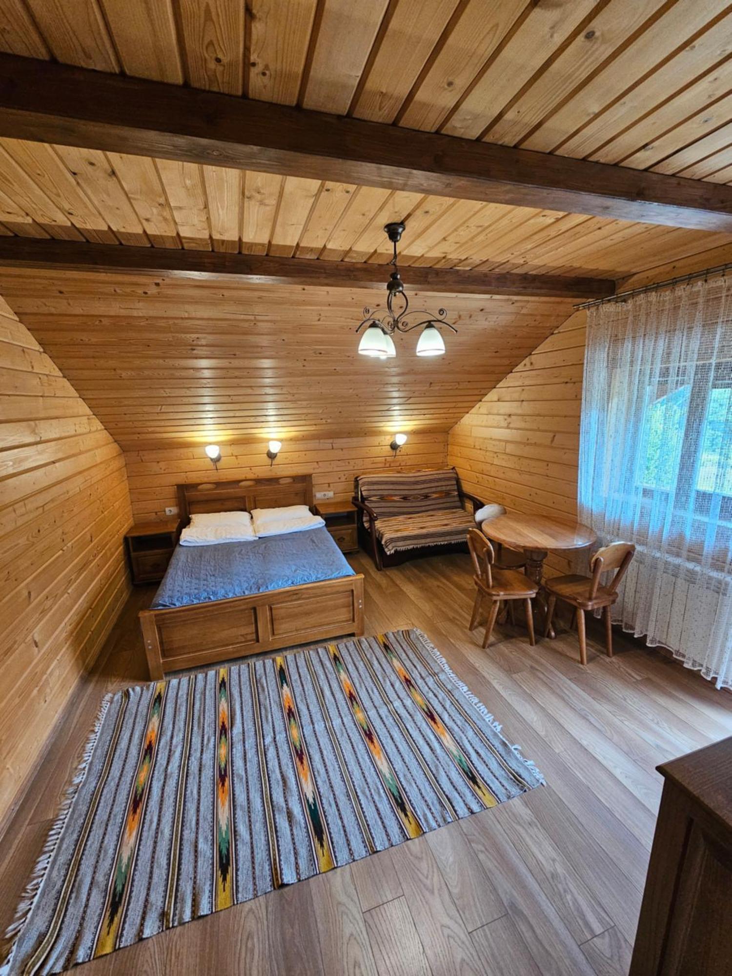 Guesthouse Kolo Druziv Tatariv Exterior foto